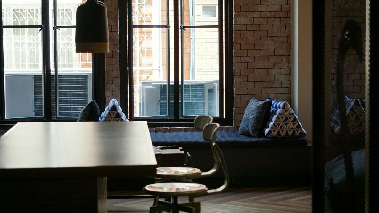 Natee Hostel Бангкок Экстерьер фото